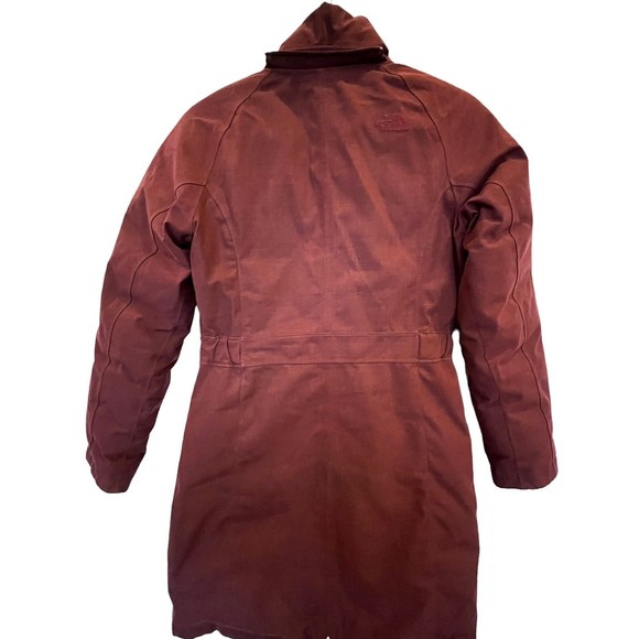 The North Face Women's Ski Jacket in Rust Red - Picture 2 of 13